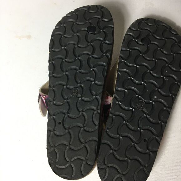 Aloha Island slip on flower prints sandals size 12 - Picture 8 of 9